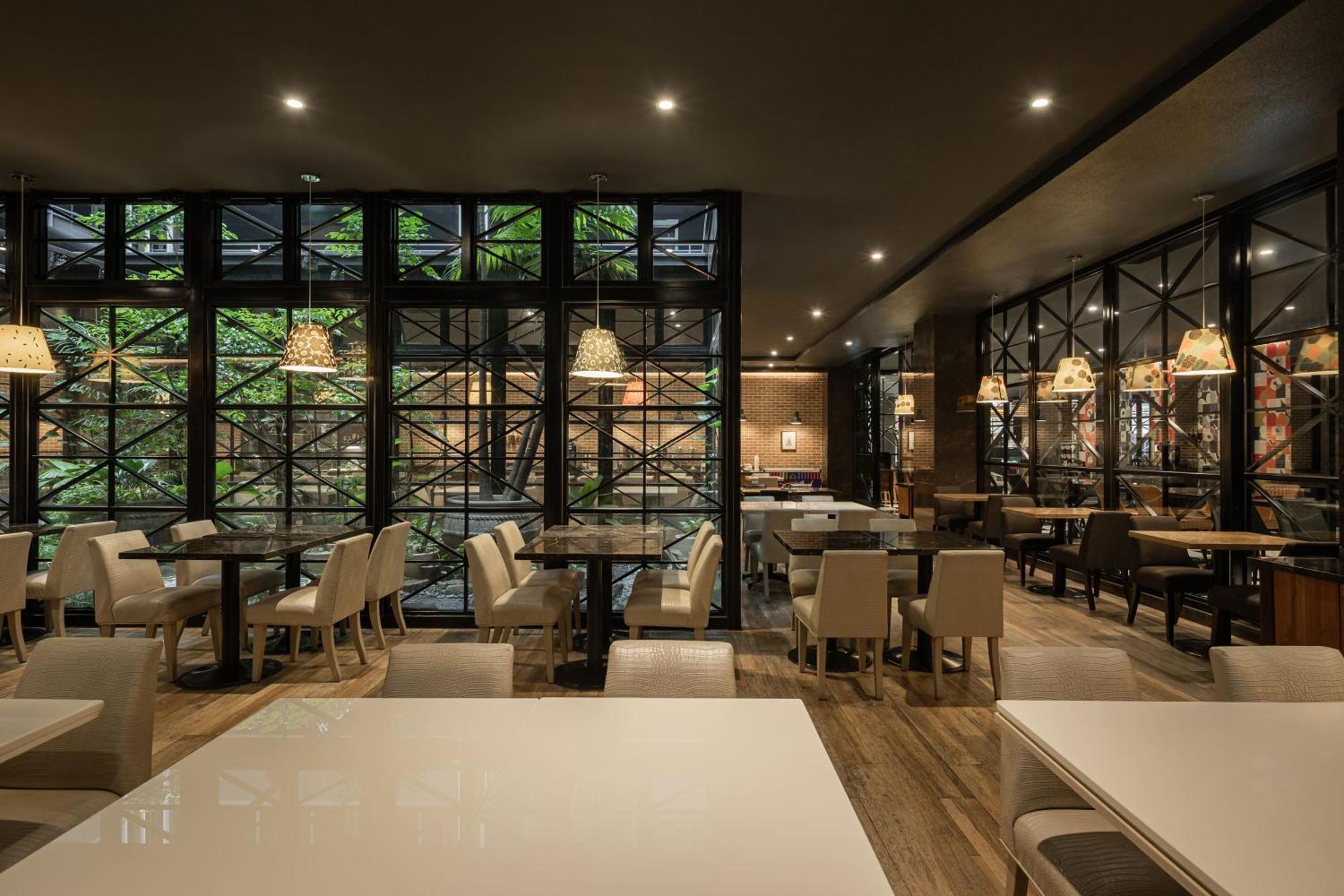 Kindness Hotel-Jue Ming Kaohsiung Esterno foto