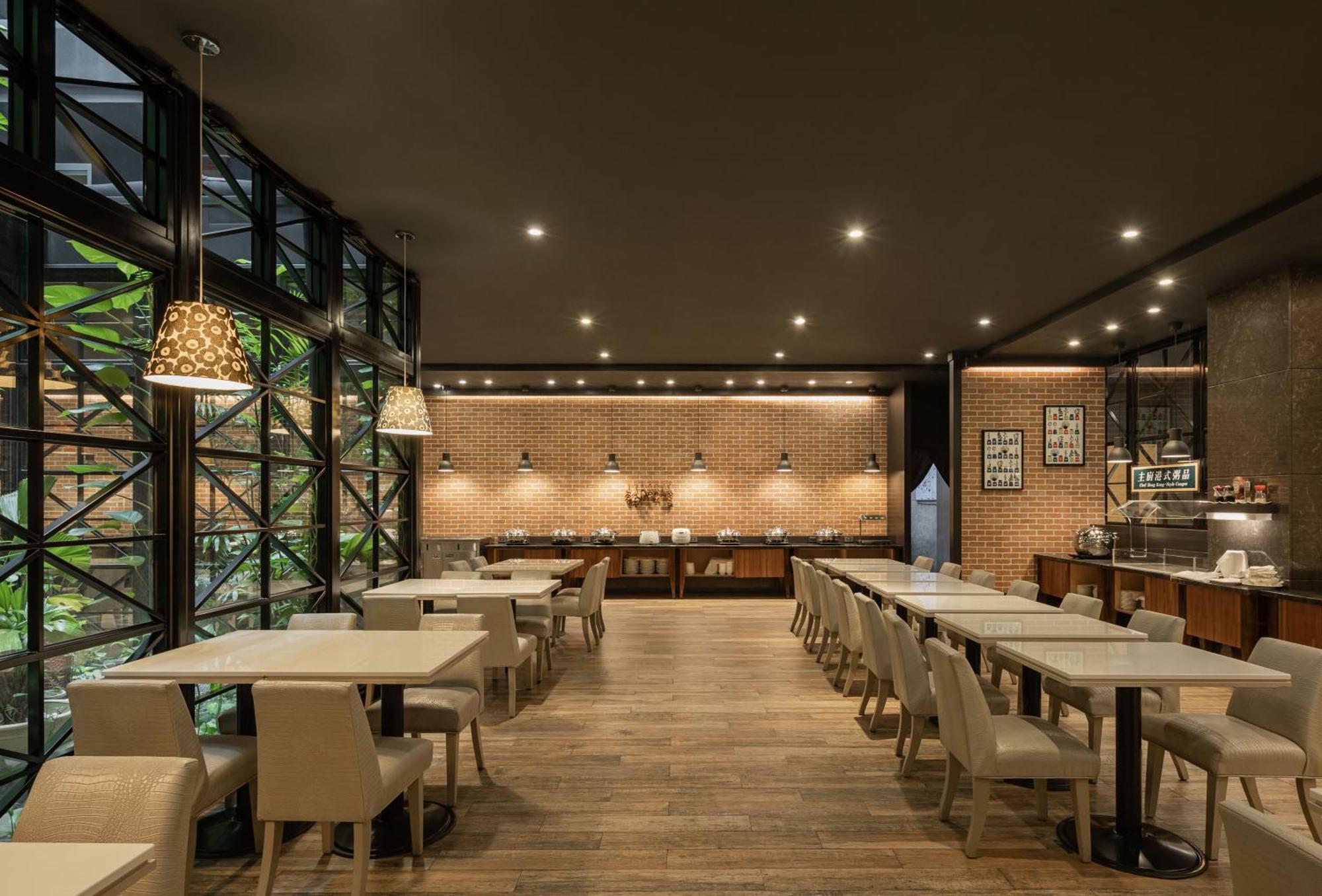 Kindness Hotel-Jue Ming Kaohsiung Esterno foto