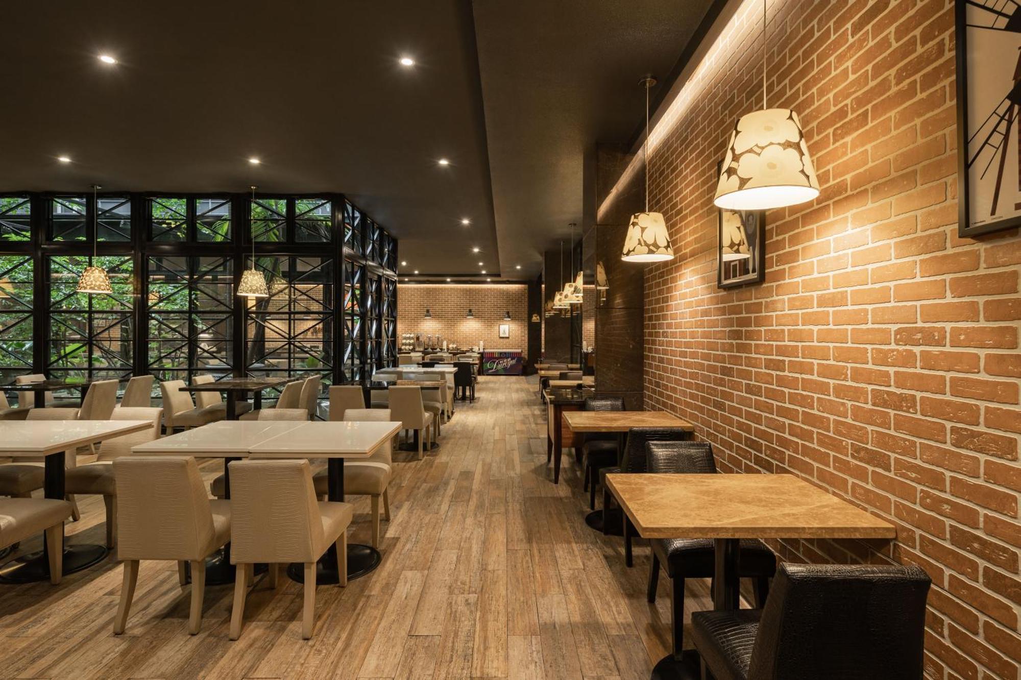 Kindness Hotel-Jue Ming Kaohsiung Esterno foto